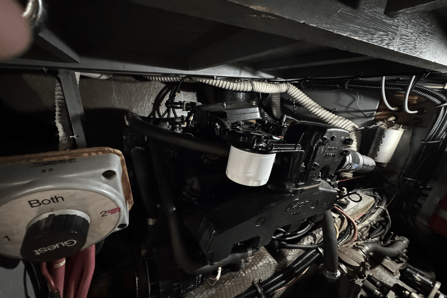 Slide: The Image of Chris-Craft 381 CATALINA 1986 - 26