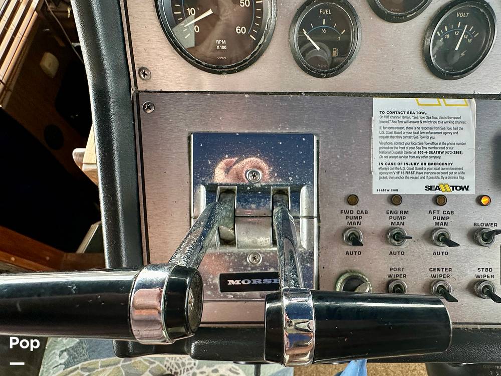 Slide: The Image of Chris-Craft 381 Catalina 1987 - 15644726