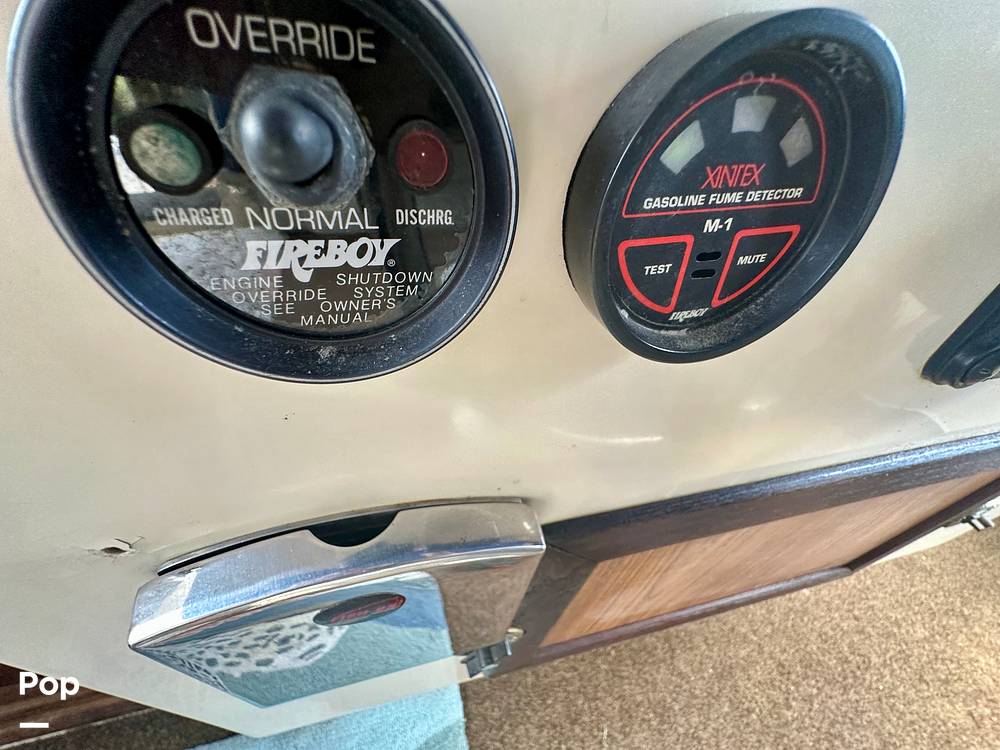 Slide: The Image of Chris-Craft 381 Catalina 1987 - 15644729