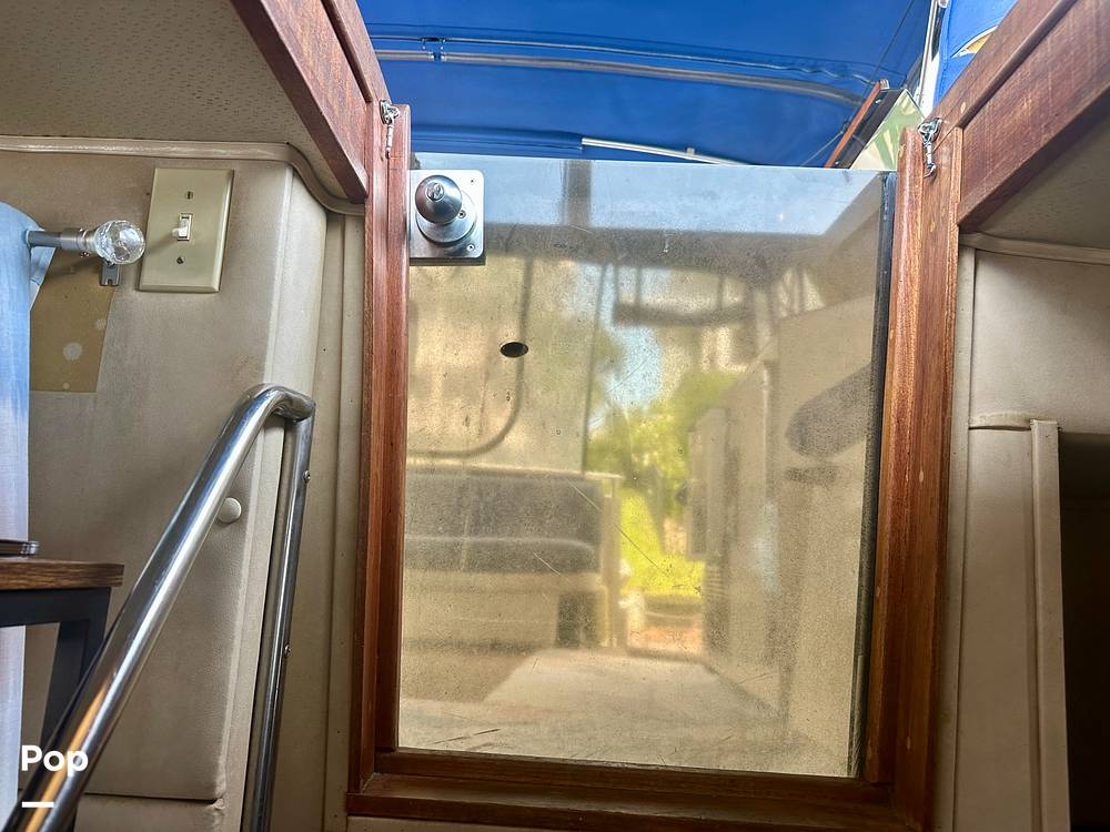 Slide: The Image of Chris-Craft 381 Catalina 1987 - 15644742