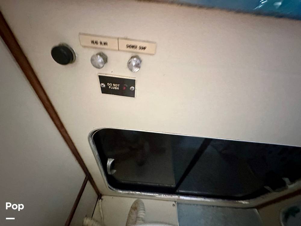 Slide: The Image of Chris-Craft 381 Catalina 1987 - 15644864