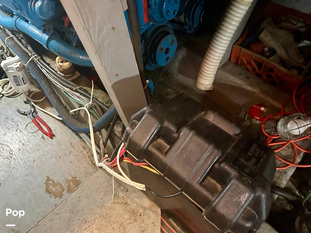 Slide: The Image of Batteries - Engine - 15645291