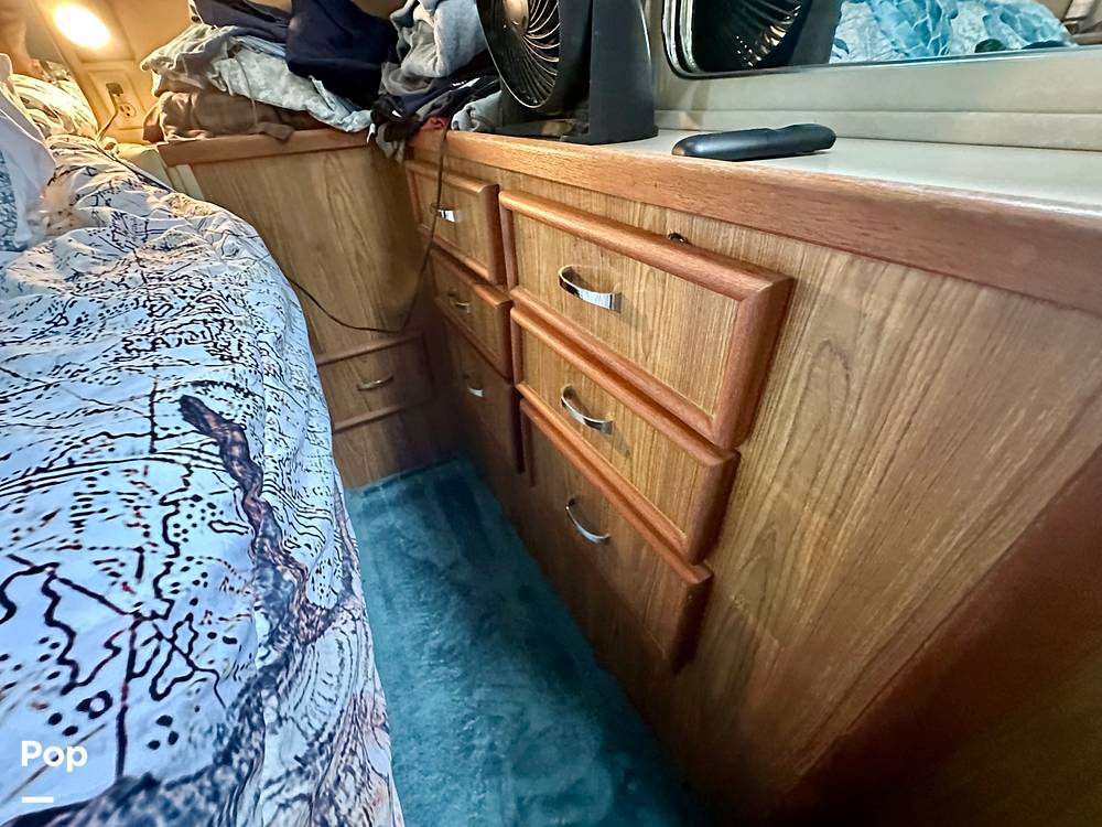 Slide: The Image of Chris-Craft 381 Catalina 1987 - 15645328