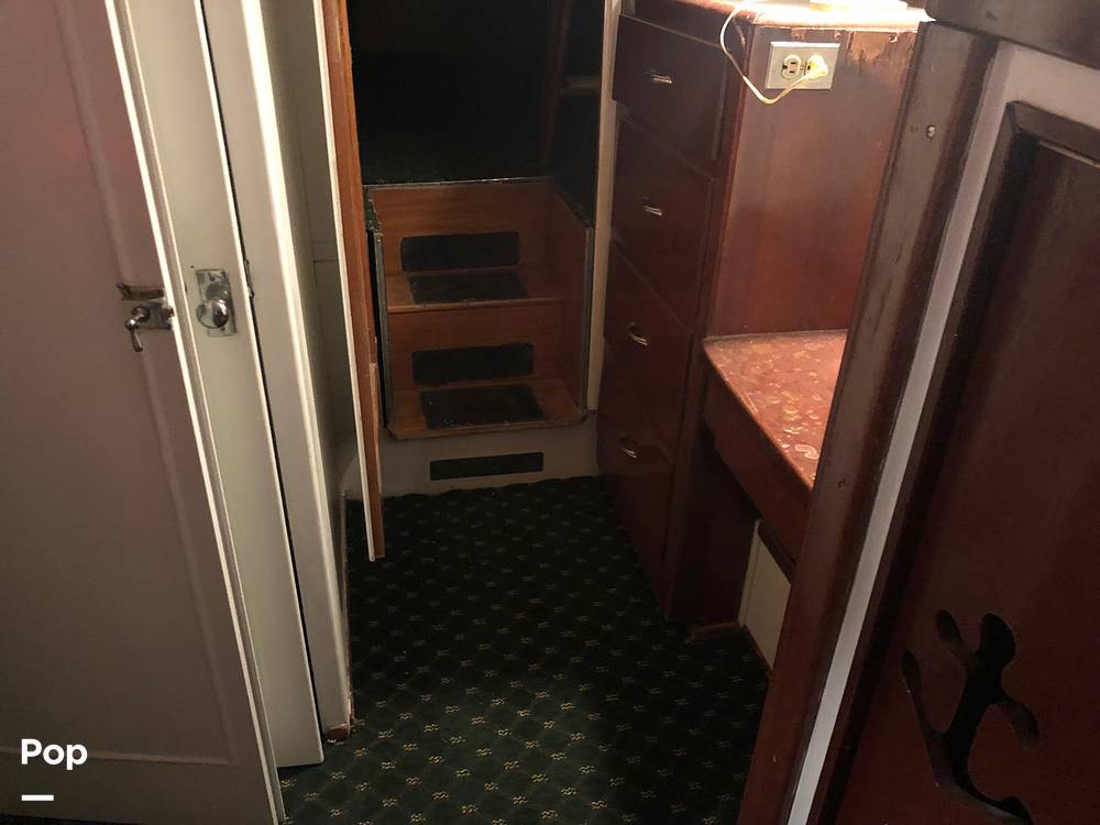 Slide: The Image of Chris-Craft 42 1950 - 14660619