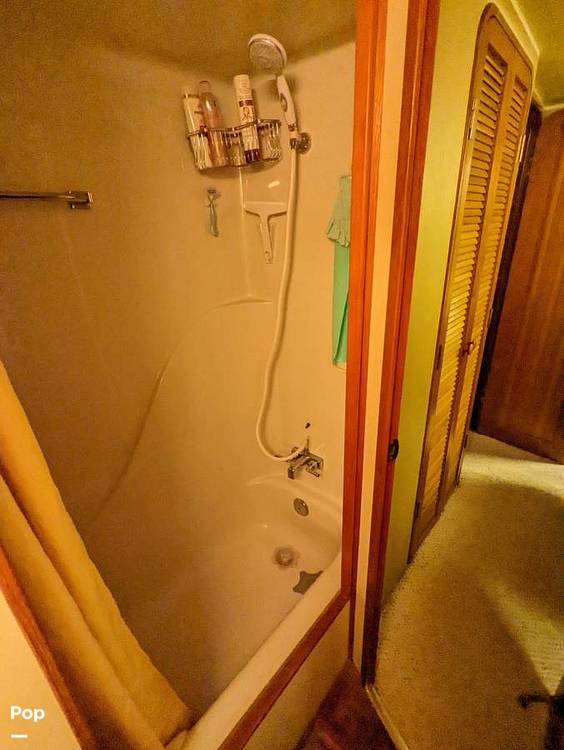 Slide: The Image of Shower - 11492145