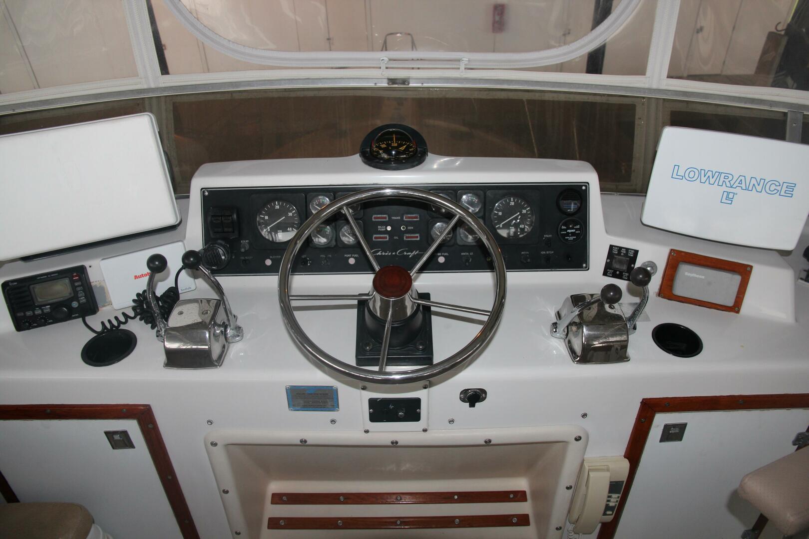 Slide: The Image of 1989 Chris-Craft 480 Catalina "Aurora II" - 4634036