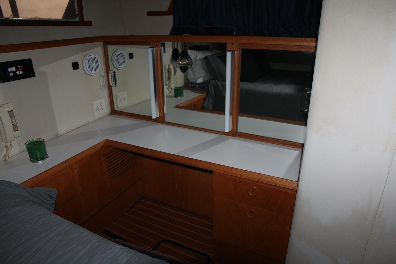 Slide: The Image of 1989 Chris-Craft 480 Catalina "Aurora II" - 4634030