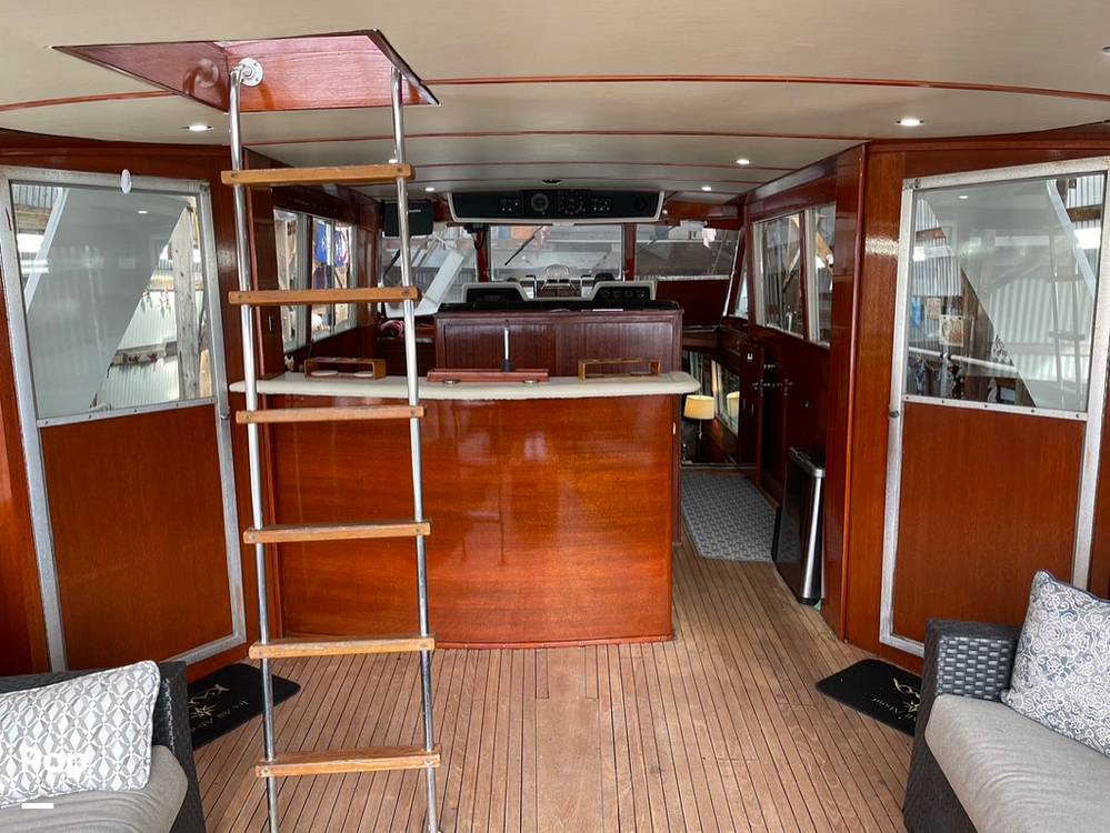 Slide: The Image of Chris-Craft 57 Constellation 1970 - 15124053