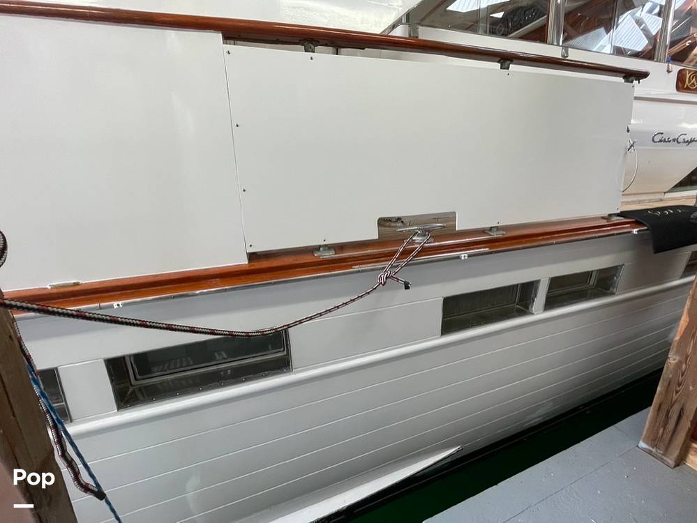 Slide: The Image of Chris-Craft 57 Constellation 1970 - 15124165
