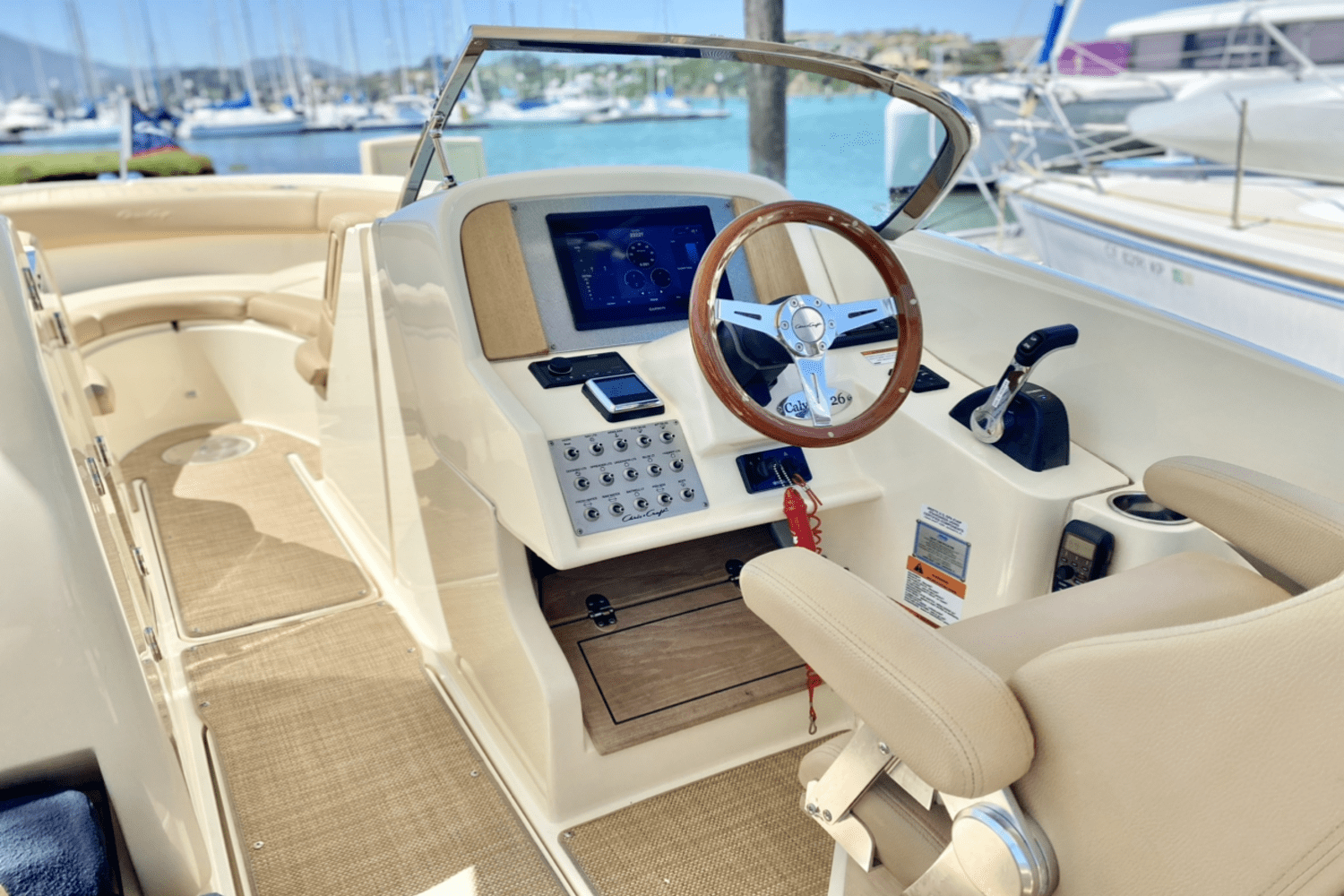 Slide: The Image of Chris-Craft CALYSPO 26 H 2020 - 15