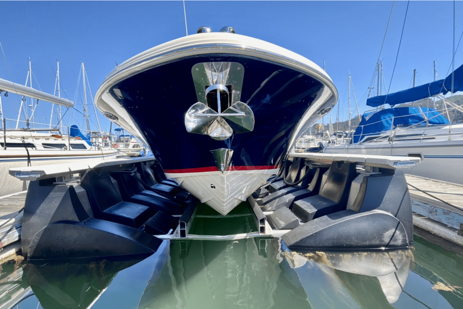 Slide: The Image of Chris-Craft CALYSPO 26 H 2020 - 32