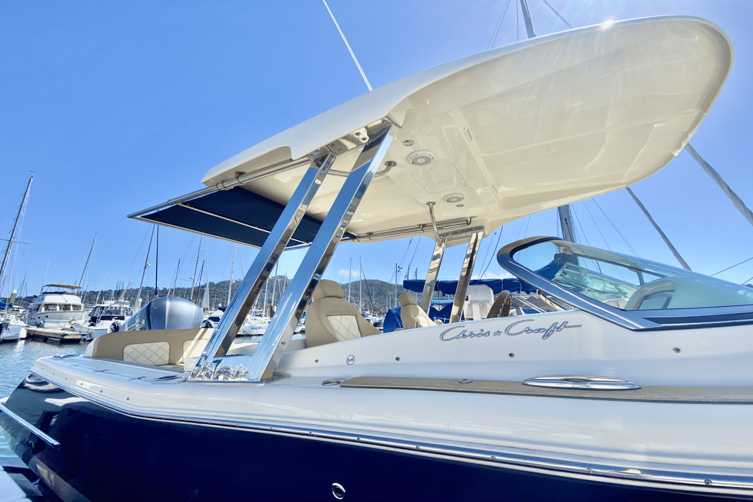 Slide: The Image of Chris-Craft CALYSPO 26 H 2020 - 6