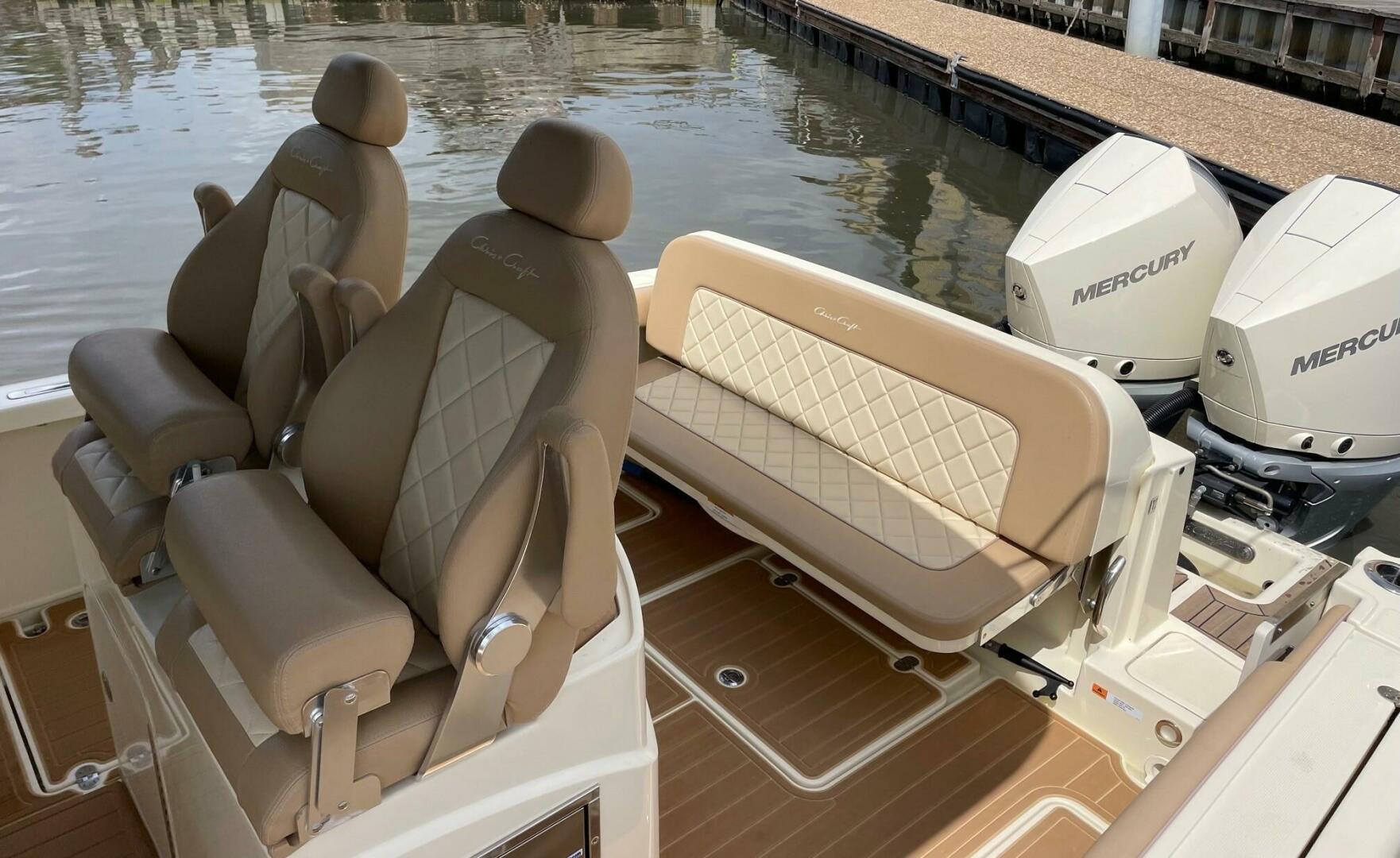 Slide: The Image of Chris Craft 30 Catalina- Helm Seating Chris Craft 30 Catalina- Engines - 5485677
