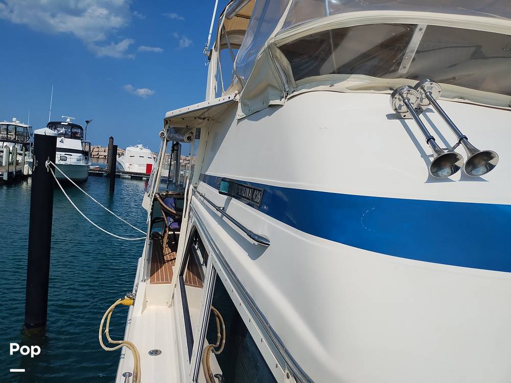 Slide: The Image of Chris-Craft Catalina 426 1985 - 14471999