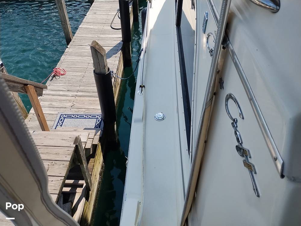 Slide: The Image of Chris-Craft Catalina 426 1985 - 14471989