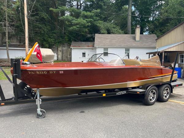 Slide: The Image of 21 Chris-Craft Cobra 1955 - 1
