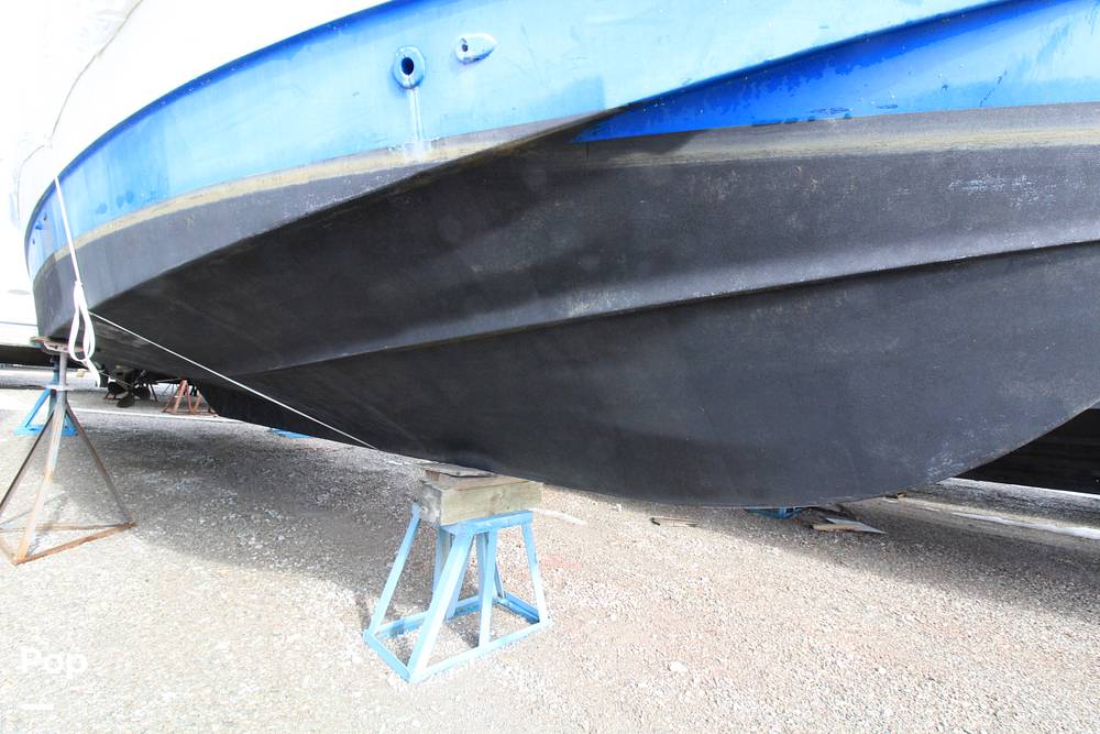 Slide: The Image of Bottom Paint Antifouling - 15136923