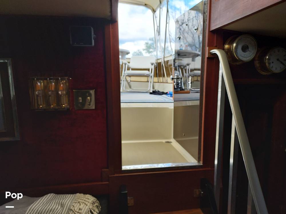 Slide: The Image of Chris-Craft Commander 42 1971 - 9062105