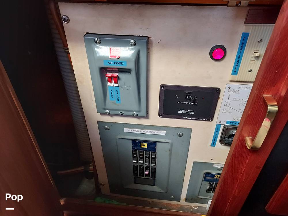 Slide: The Image of Chris-Craft Commander 42 1971 - 9062108