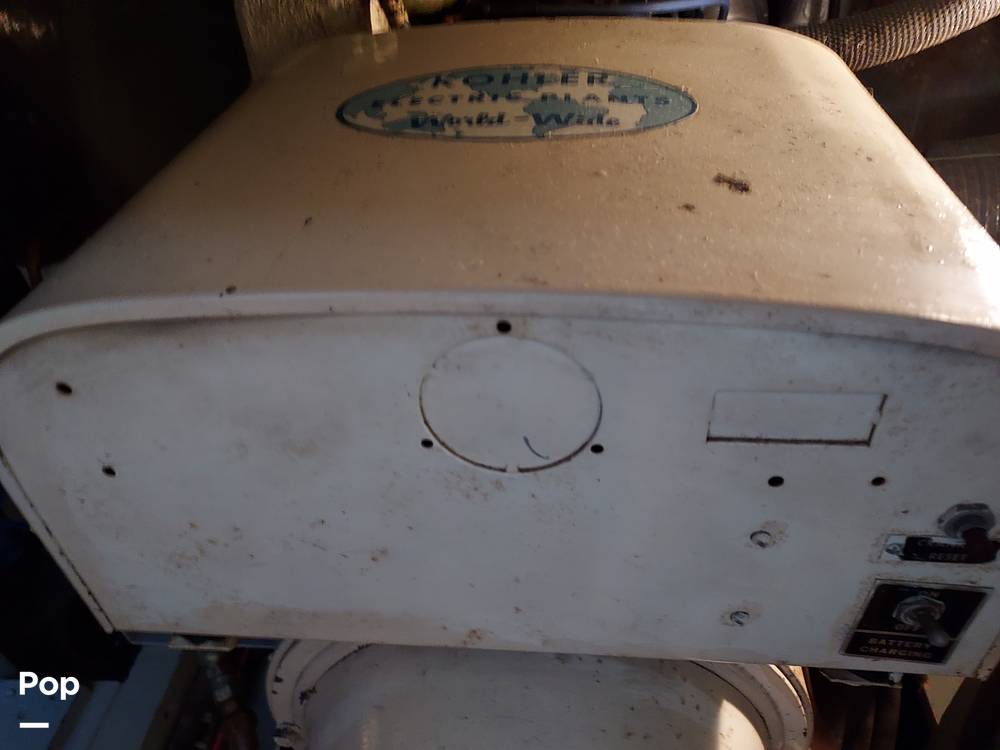 Slide: The Image of Chris-Craft Commander 42 1971 - 9062141