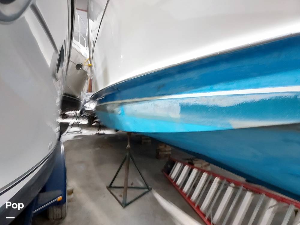 Slide: The Image of Chris-Craft Commander 42 1971 - 9971426
