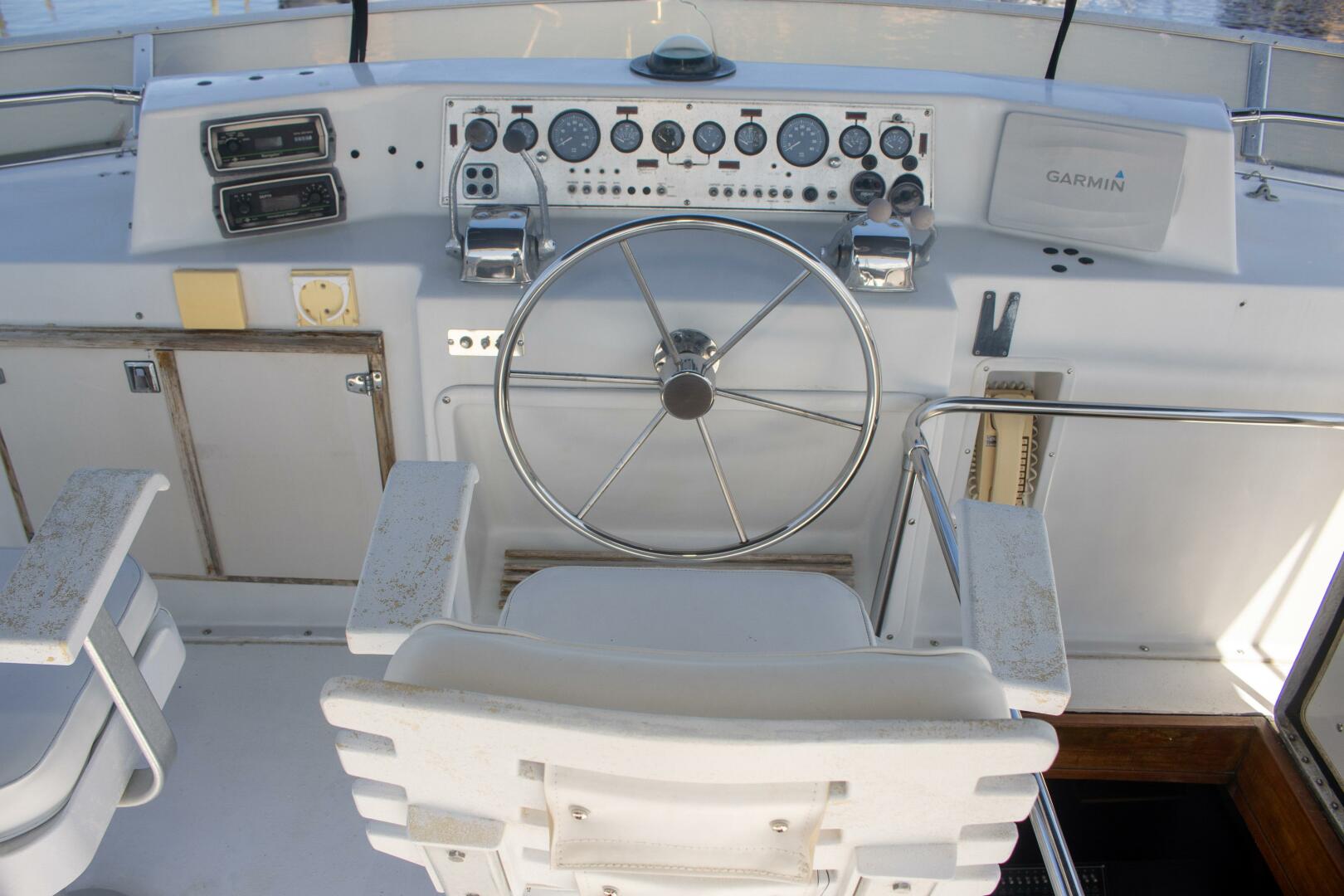 Slide: The Image of Chris-Craft Constellation 1988 - 4638110