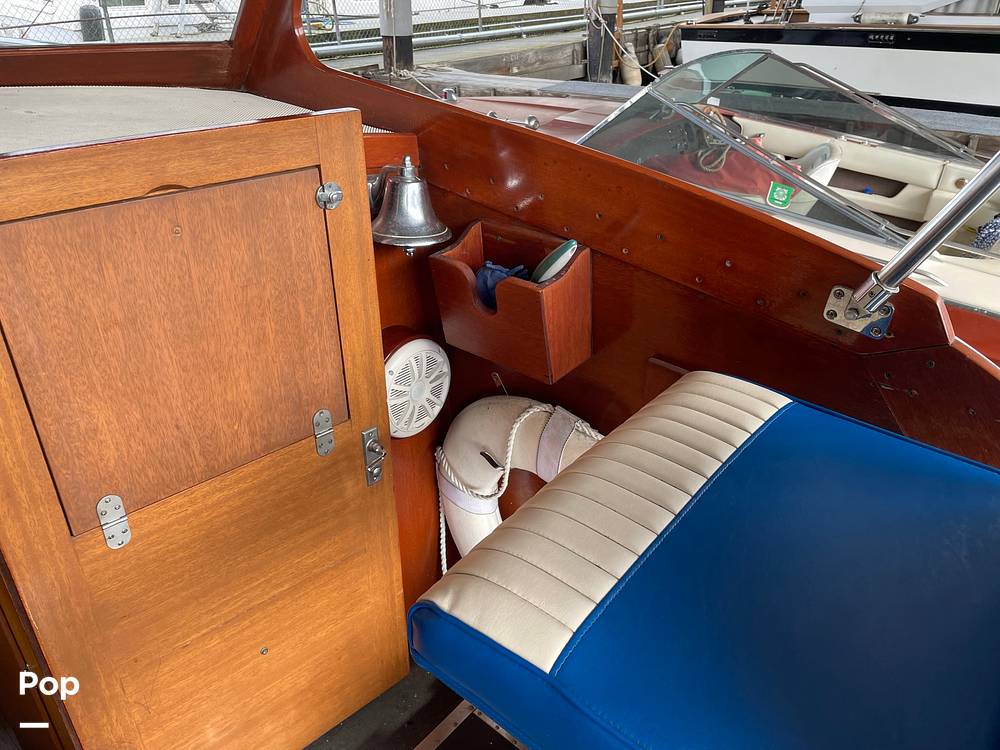 Slide: The Image of Chris-Craft Constellation 27 1959 - 10272838