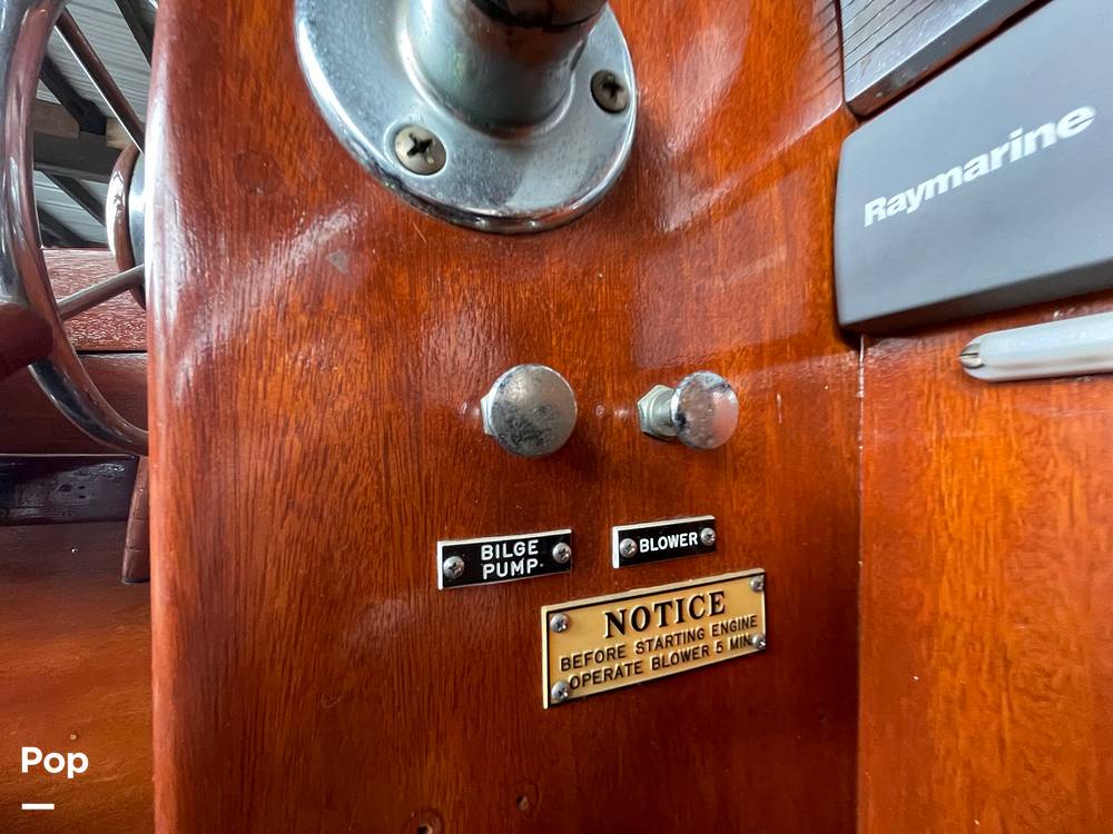 Slide: The Image of Chris-Craft Constellation 27 1959 - 10273496