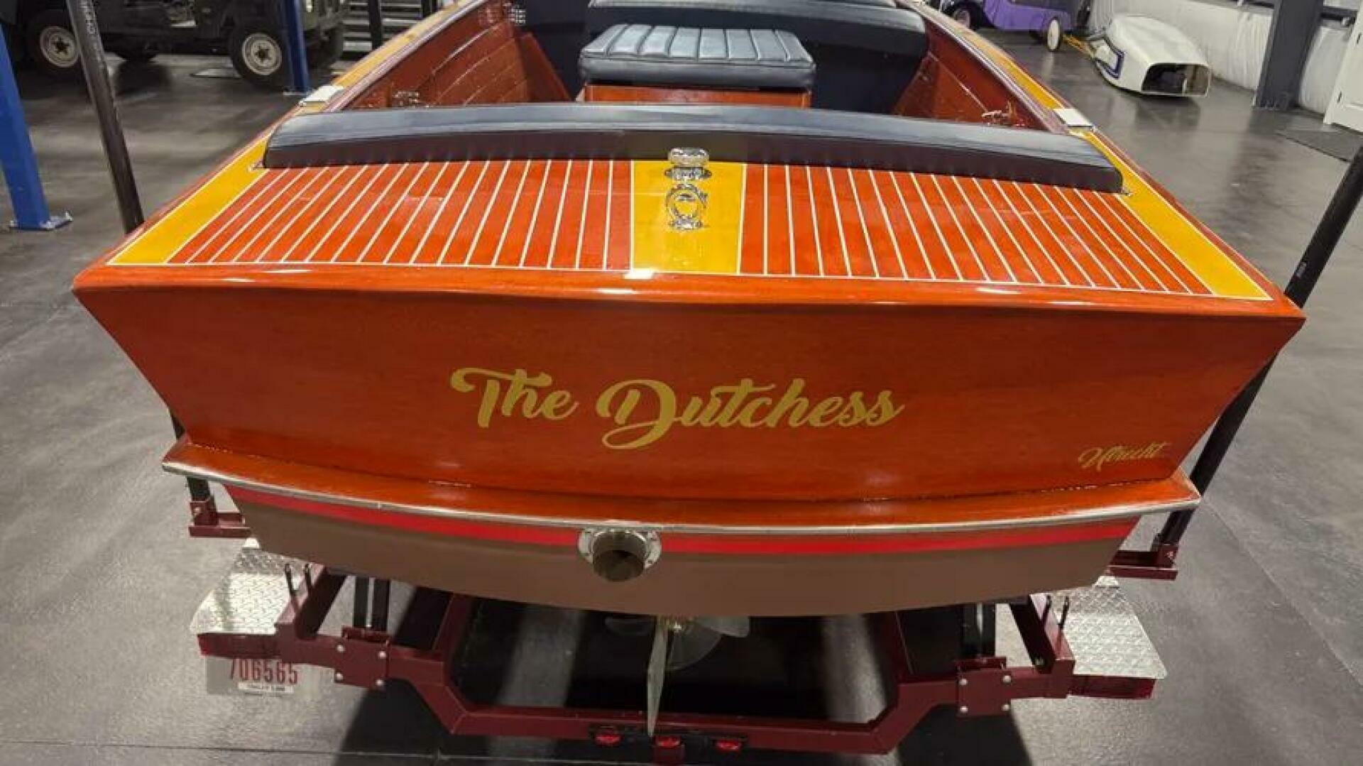 Slide: The Image of Chris-Craft Continental 28 1956 - 4890040