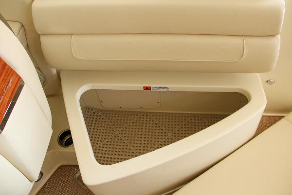 Slide: The Image of Chris-Craft Launch 25 GT 2022 - 74