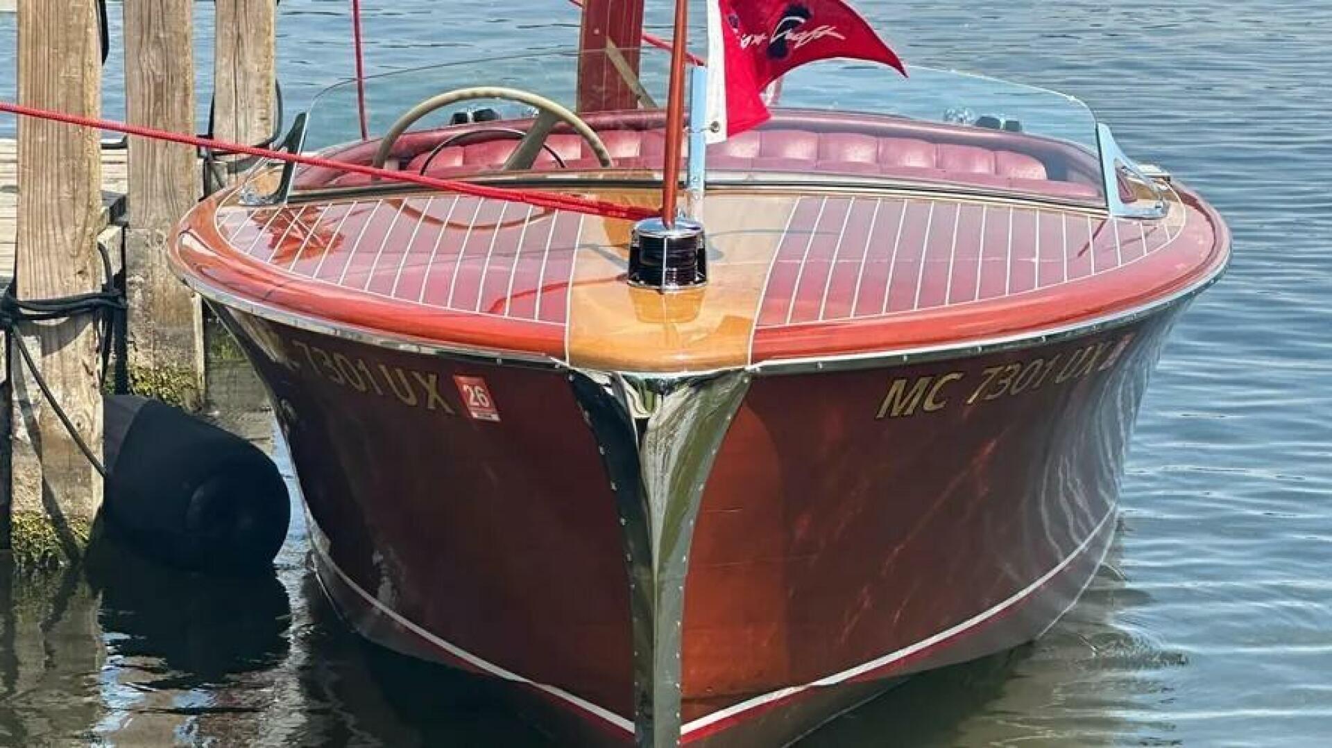 Slide: The Image of Chris-Craft Riviera 1951 - 5361543