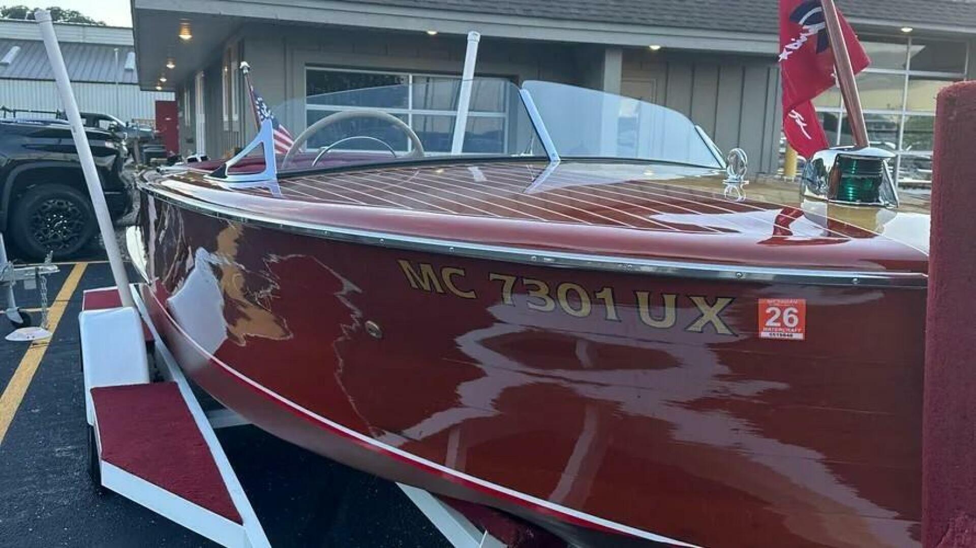 Slide: The Image of Chris-Craft Riviera 1951 - 5361630