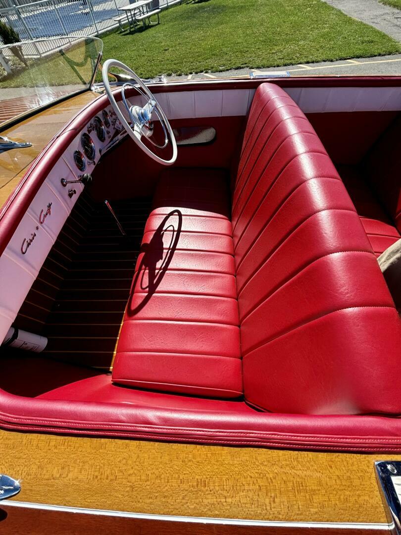 Slide: The Image of Chris-Craft Riviera 18 1952 - 5134471