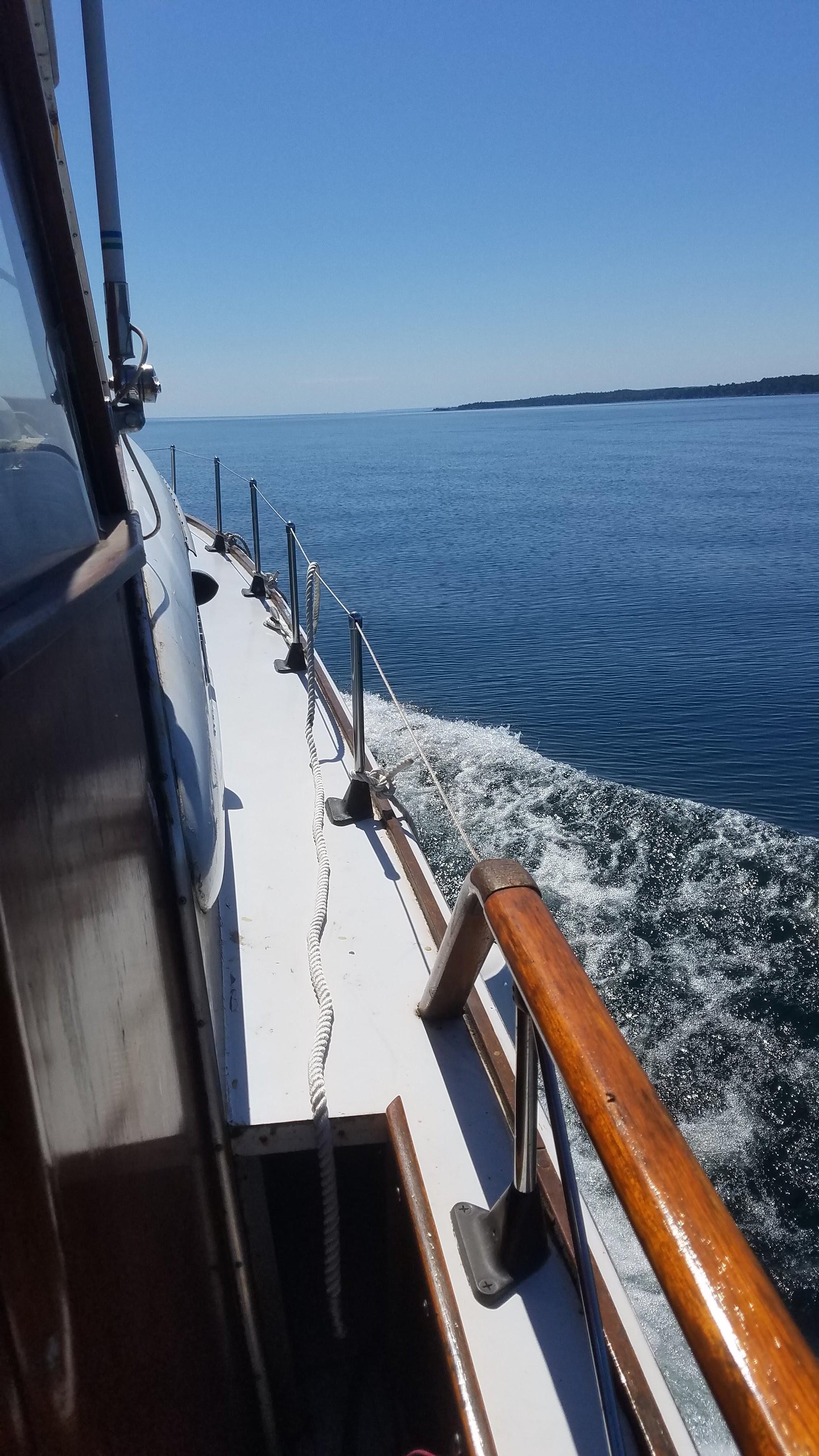 Slide: The Image of Chris-Craft Roamer 1962 - 3