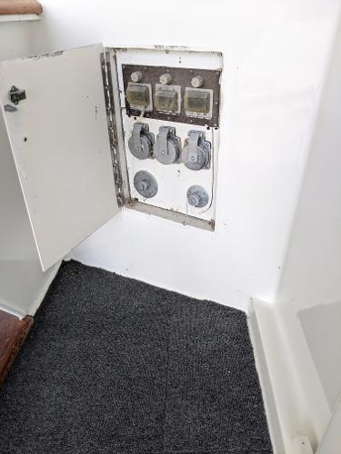 Slide: The Image of Chris-Craft Roamer 1976 - 101