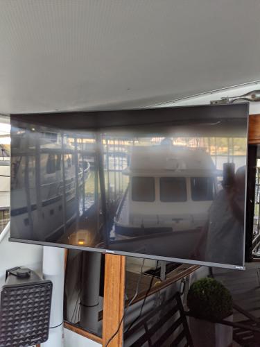 Slide: The Image of Chris-Craft Roamer 1976 - 108