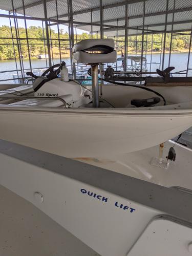 Slide: The Image of Chris-Craft Roamer 1976 - 115