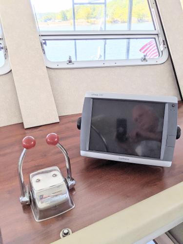 Slide: The Image of Chris-Craft Roamer 1976 - 80