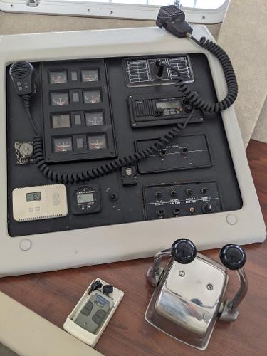 Slide: The Image of Chris-Craft Roamer 1976 - 81
