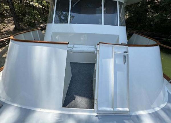 Slide: The Image of Chris-Craft Roamer 1976 - 86