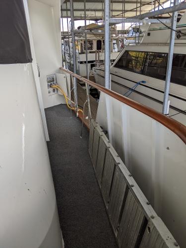 Slide: The Image of Chris-Craft Roamer 1976 - 91