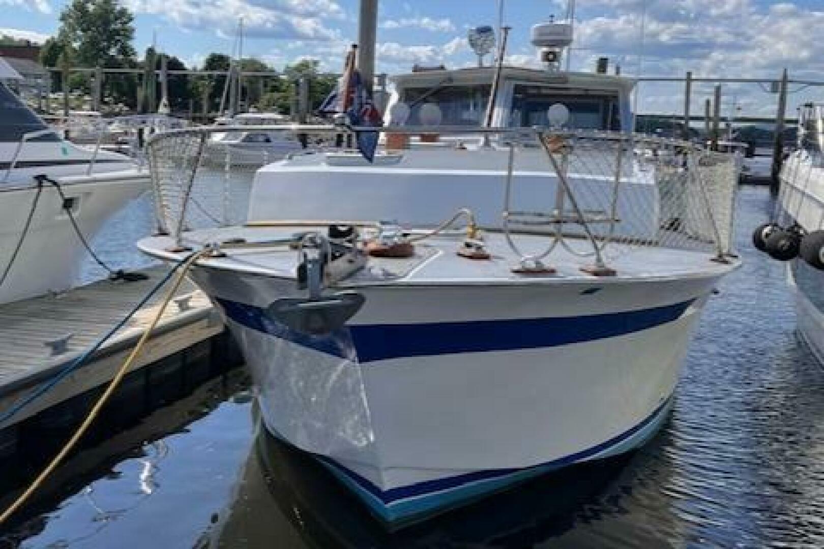 Slide: The Image of Chris-Craft Roamer Hardtop Cruiser 1966 - 5147144