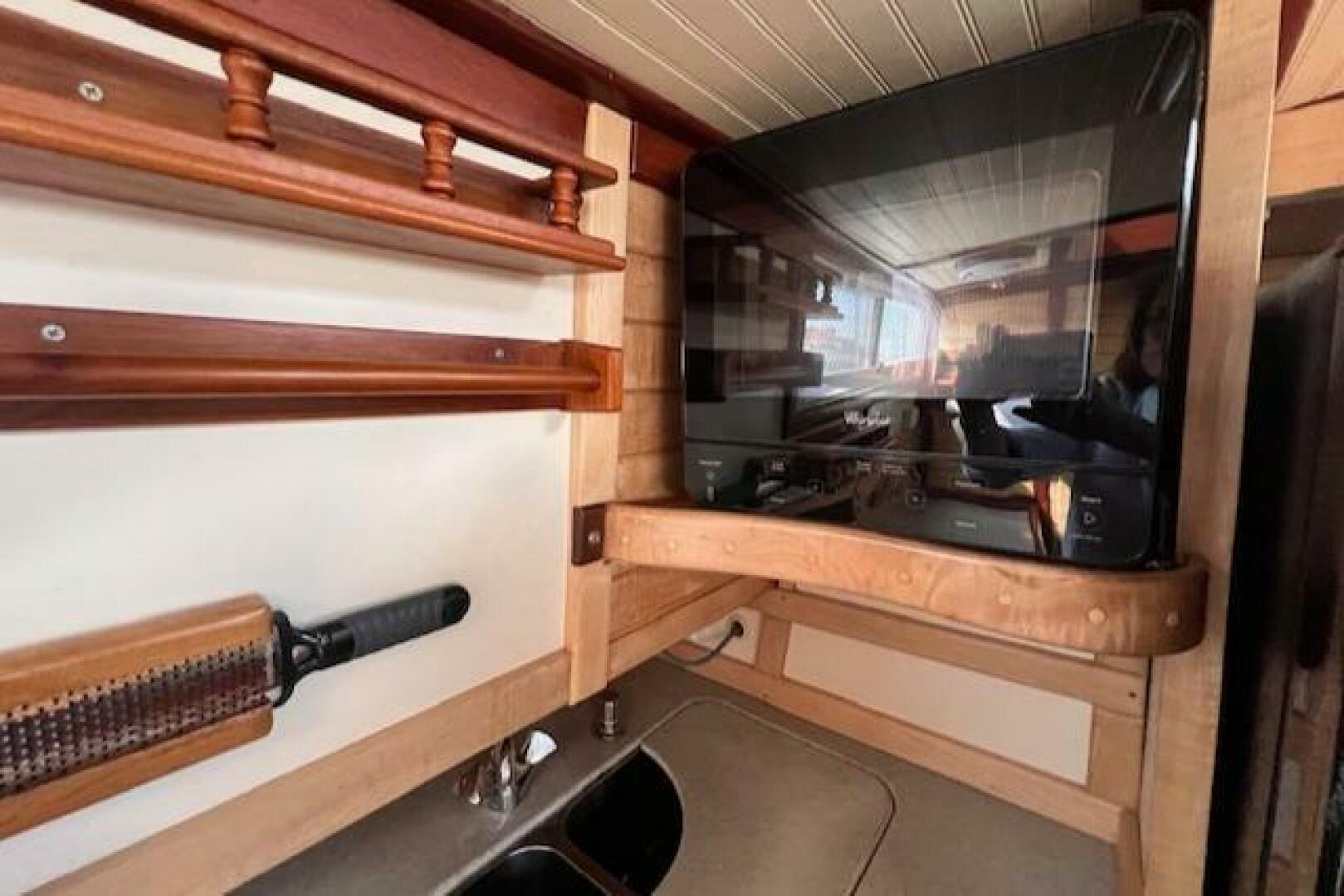 Slide: The Image of Chris-Craft Roamer Hardtop Cruiser 1966 - 5147162