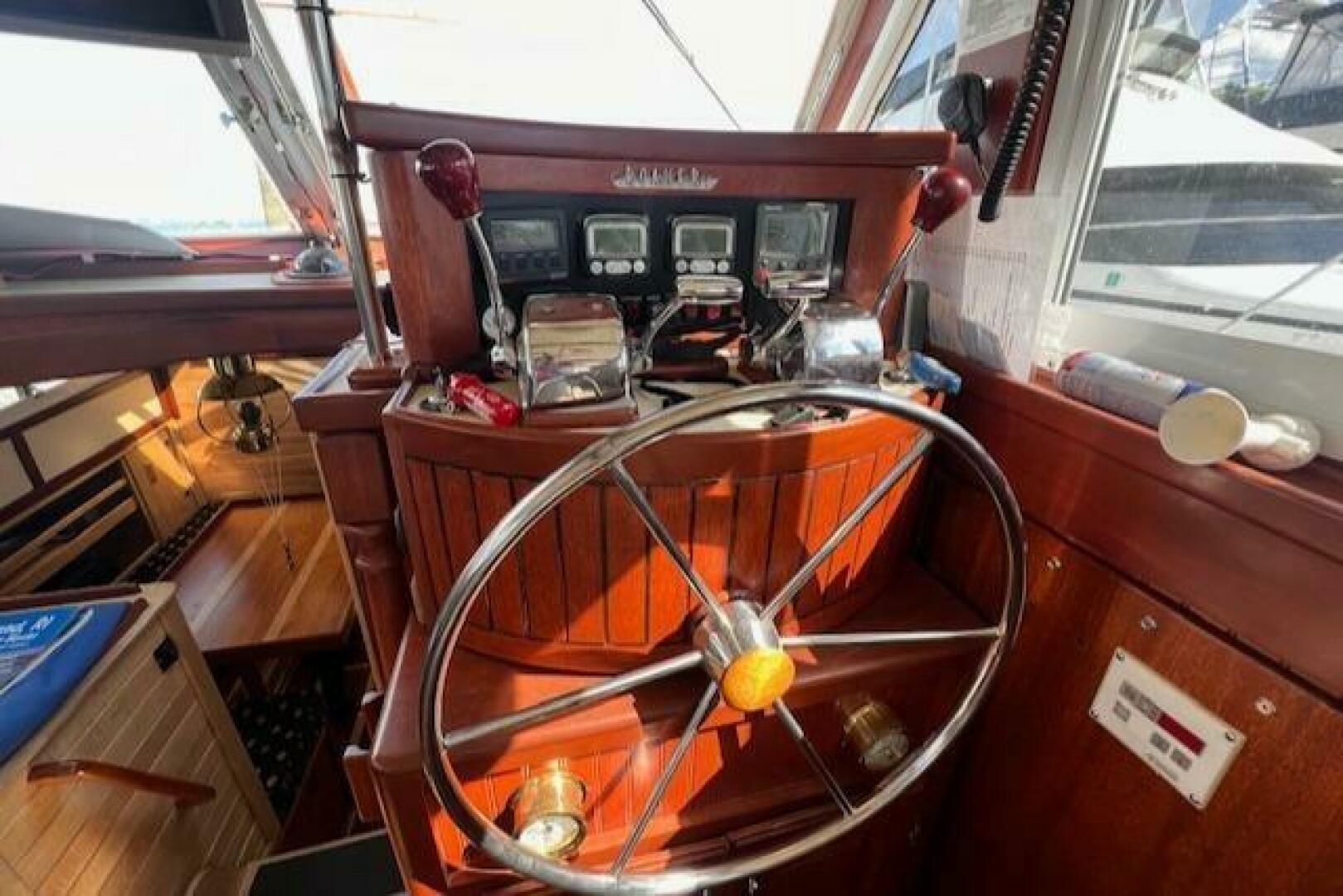 Slide: The Image of Chris-Craft Roamer Hardtop Cruiser 1966 - 5147165