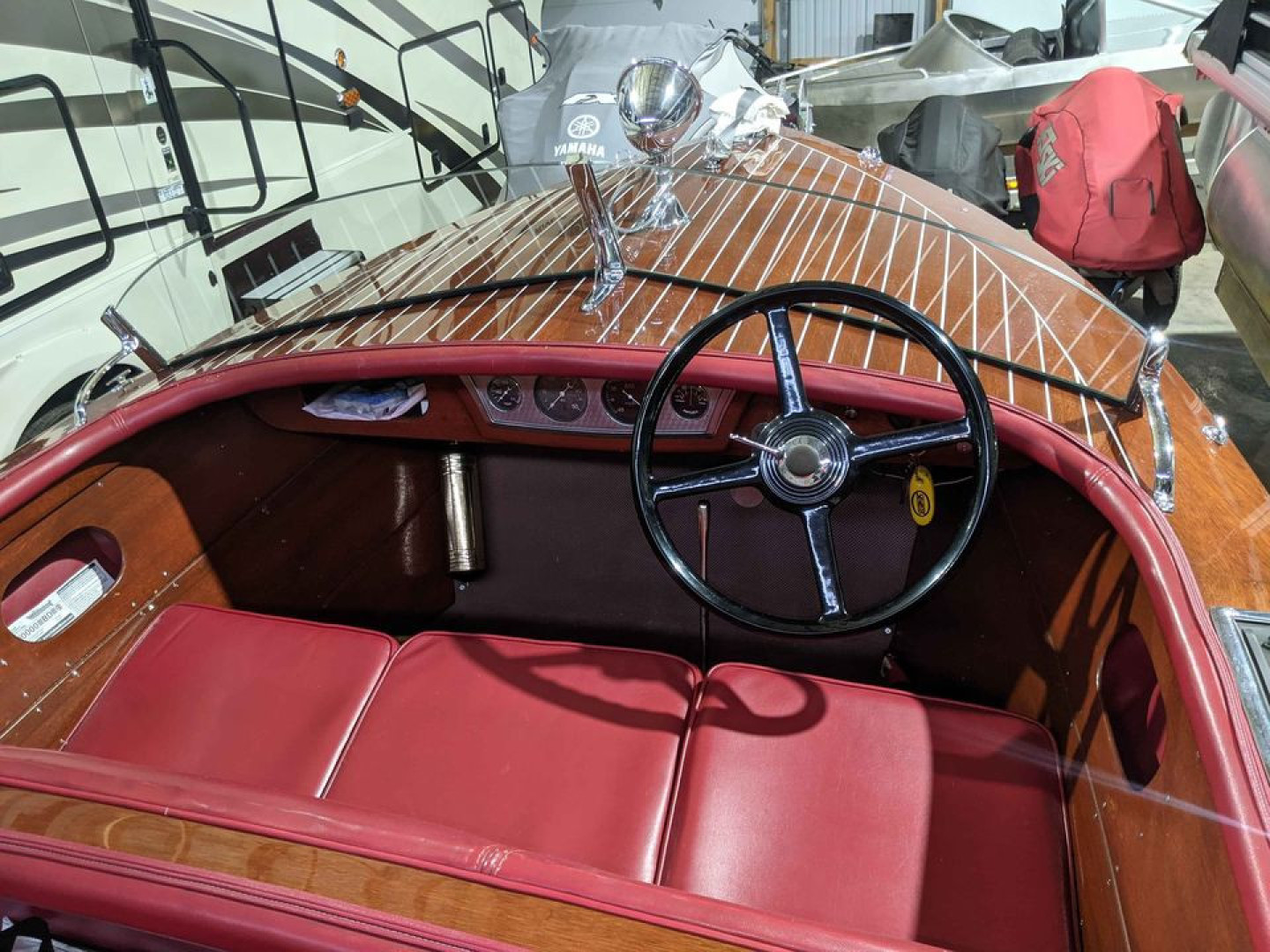 Slide: The Image of Chris-Craft Runabout Deluxe 1937 - 1751904