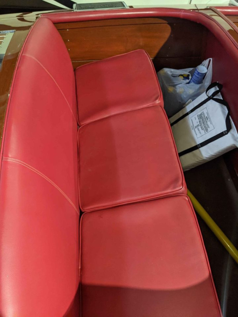 Slide: The Image of Chris-Craft Runabout Deluxe 1937 - 1751911