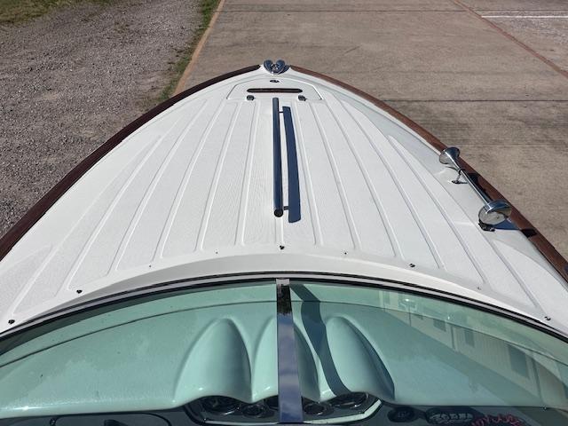 Slide: The Image of Chris-Craft Speedster 2005 - 10