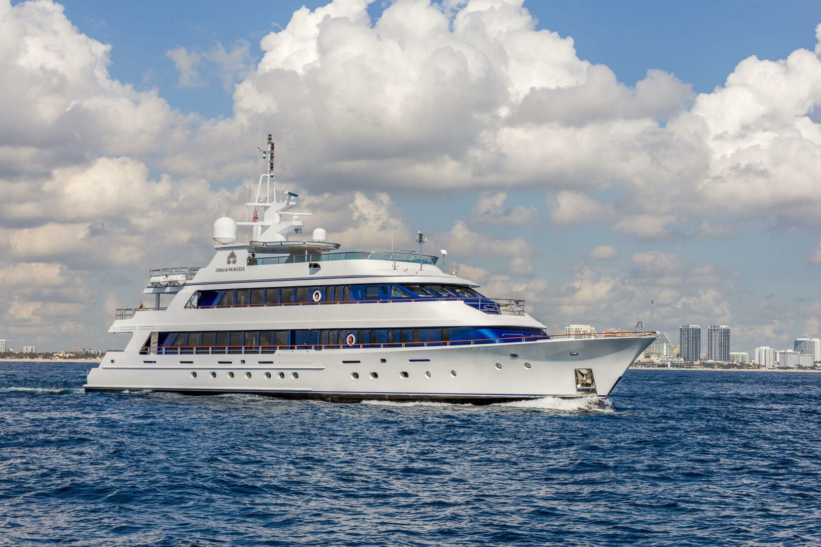 Slide: The Image of Christensen Tri-Deck 2005 - 5110610