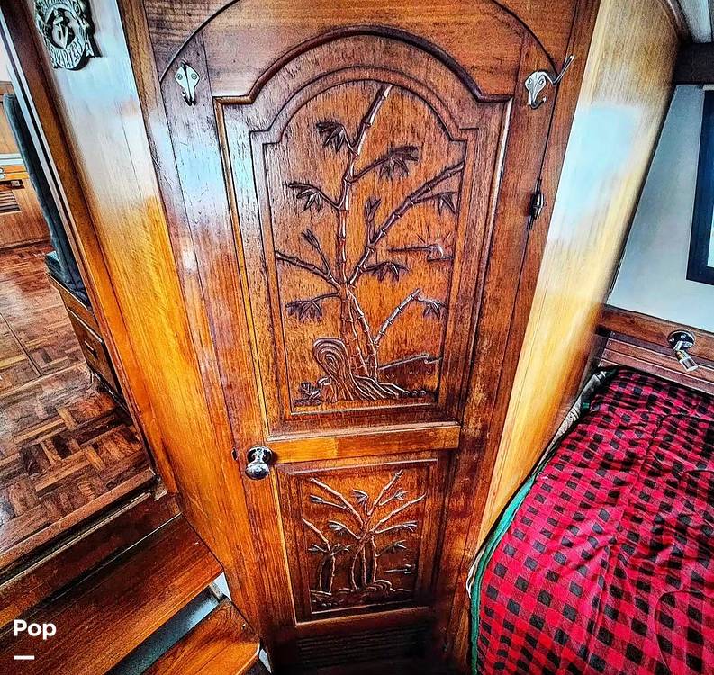 Slide: The Image of Chung Hwa 34 1979 - 15177892