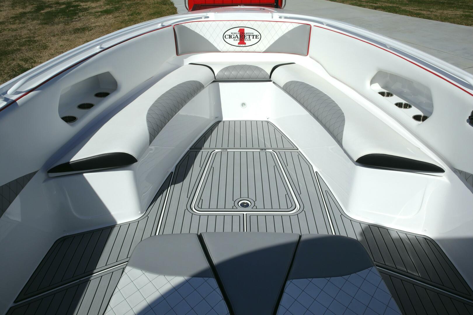 Slide: The Image of 2018 Cigarette 39 GTS Dealer's Choice - 19